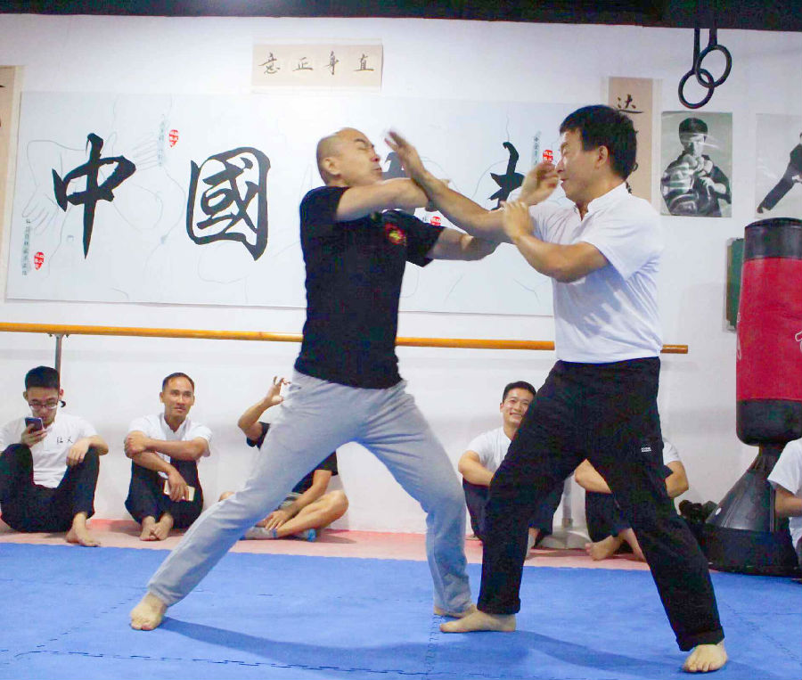 深圳弘义咏春拳馆学员讲述为什么三十多岁还去学咏春拳